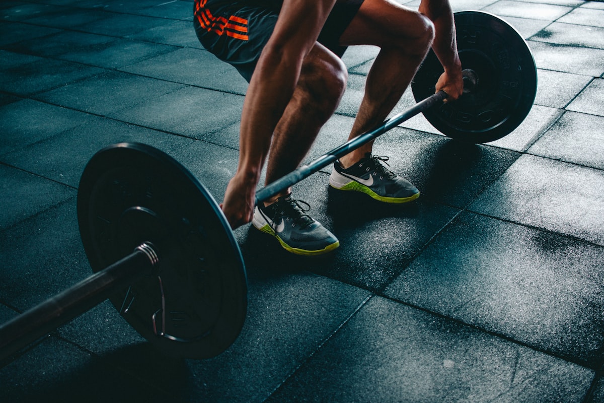 Súlyzós felkészülés, deadlift technika